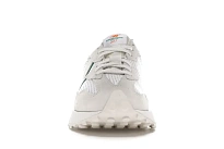 Фото № 2 с приближением к товару «‎New Balance 327»