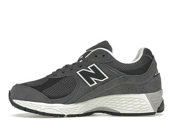 New Balance 2002R - 3