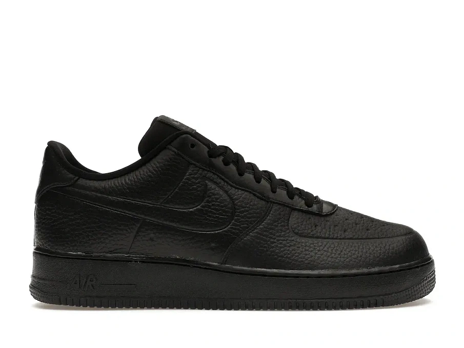 Фото № 1 с приближением к товару «‎Nike Air Force 1 Low '07 Pro-Tech Waterproof Triple Black»