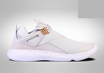 Фото № 1 с приближением к товару «‎Nike Air Jordan Fly ’89 Light Bone »