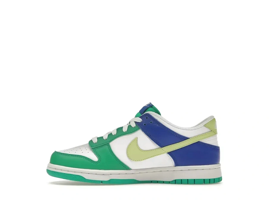 Фото № 3 с приближением к товару «‎Nike Dunk Low»