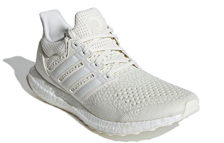 Фото № 3 с приближением к товару «‎James Bond 007 x adidas Ultra Boost DNA White»