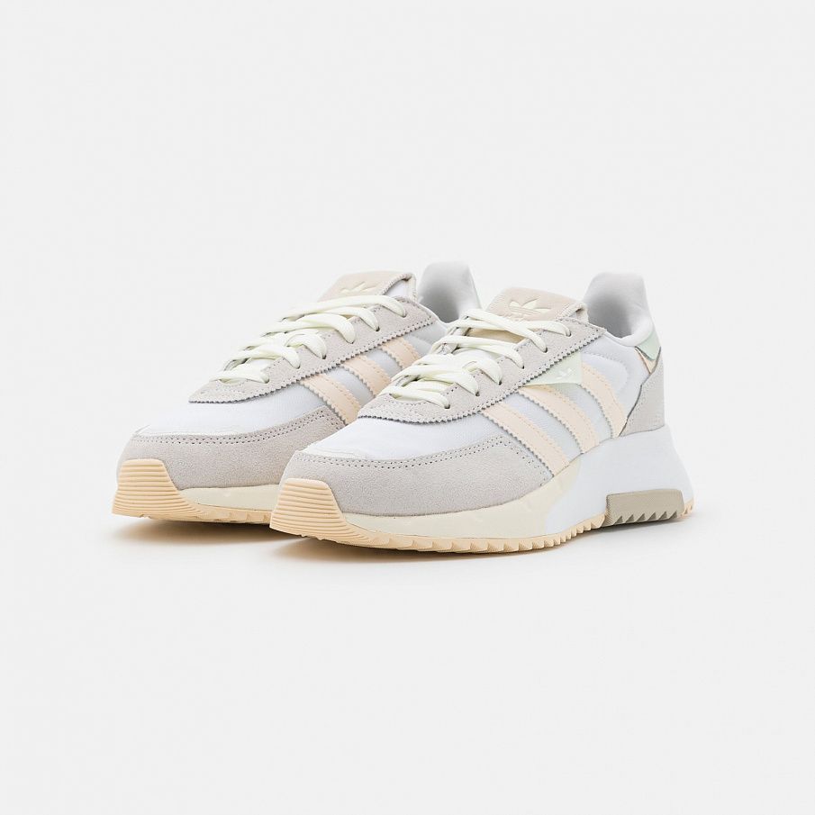 Фото № 4 с приближением к товару «‎Adidas Retropy F2 »