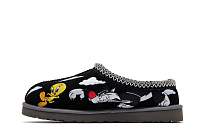 Фото № 4 с приближением к товару «‎Palace x Looney Tunes x UGG Tasman Slipper Black»