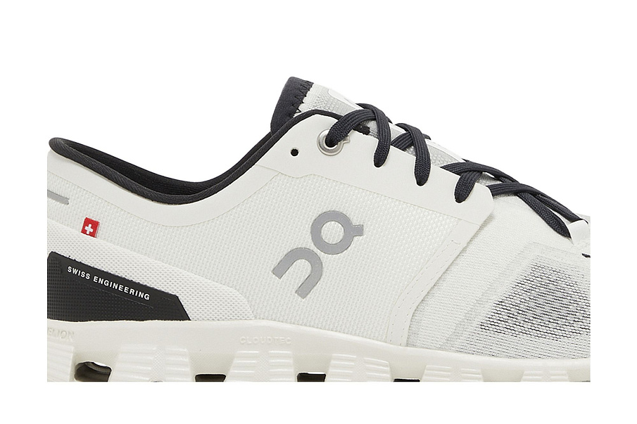 Фото № 3 с приближением к товару «‎ON Cloud X 3 Ivory Black»