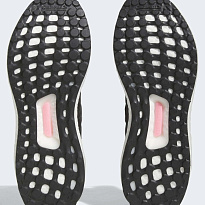 Фото № 4 с приближением к товару «‎Adidas Ultra »