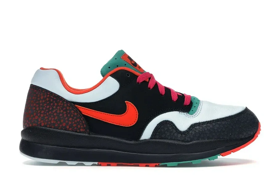 Фото № 1 с приближением к товару «‎Nike Air Safari Supreme Tech»