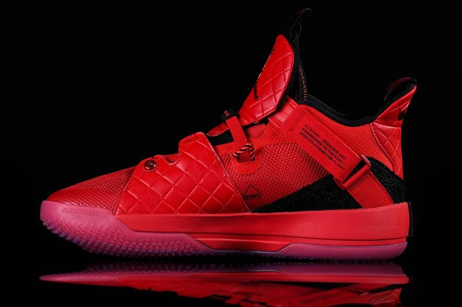 Фото № 2 с приближением к товару «‎Nike Air Jordan 33 University »