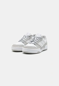 Фото № 2 с приближением к товару «‎TEAM COURT 2 UNISEX»