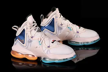 Nike Lebron 19 Minneapolis Lakers (DC9339-200) - 1