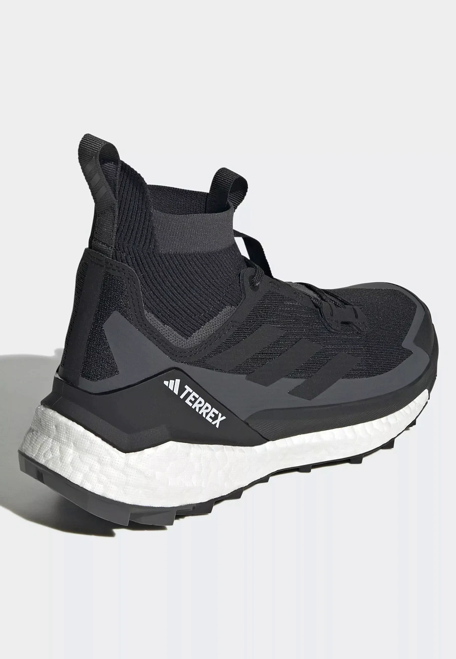 Фото № 3 с приближением к товару «‎TERREX FREE HIKER 2 »