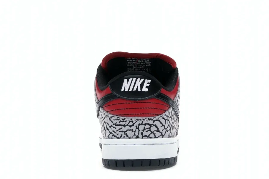 Фото № 4 с приближением к товару «‎Nike SB Dunk Low Supreme Red Cement (2012)»