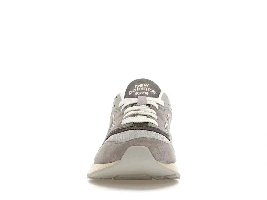Фото № 2 с приближением к товару «‎New Balance 997R»