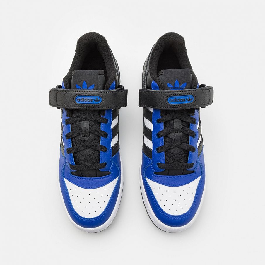 Фото № 4 с приближением к товару «‎Adidas Forum »