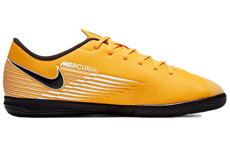 Фото № 2 с приближением к товару «‎Nike Jr. Mercurial Vapor 13 Academy IC Kids BlackYellow»