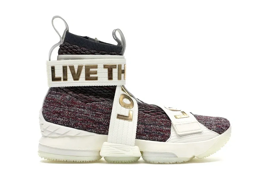 Фото № 1 с приближением к товару «‎Nike LeBron 15 Lifestyle KITH Stained Glass»
