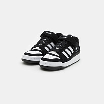 Фото № 2 с приближением к товару «‎Adidas Forum »