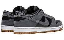 Фото № 4 с приближением к товару «‎Nike SB Dunk Low Dark Grey Black Gum»