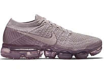 Фото № 1 с приближением к товару «‎Nike Air VaporMax Plum Fog »