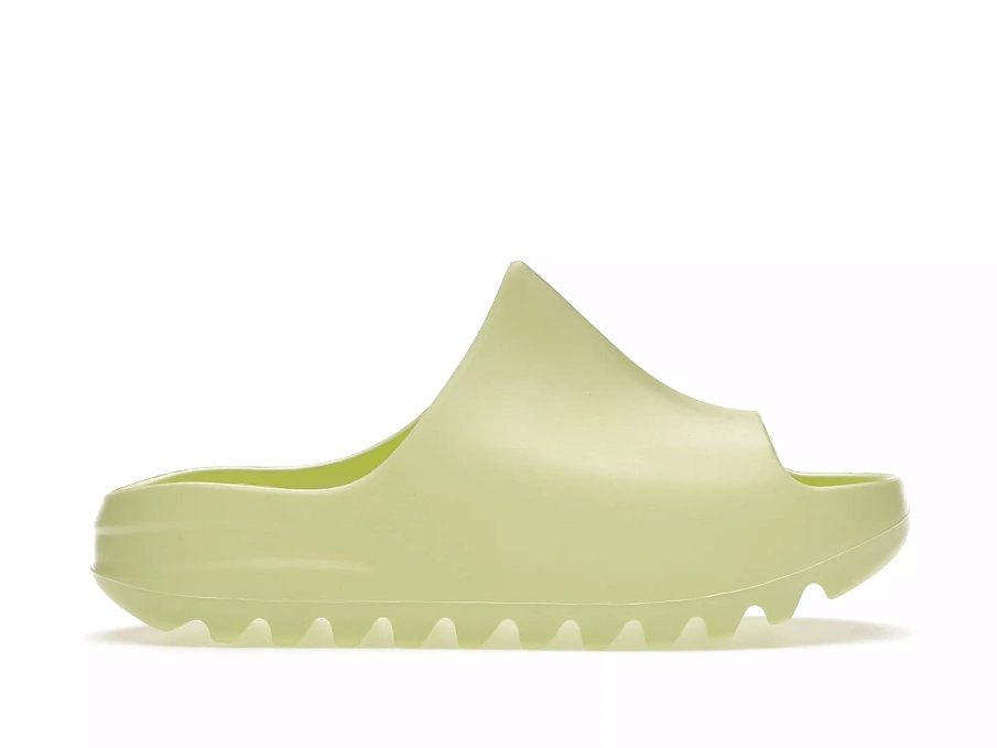 Фото № 1 с приближением к товару «‎adidas Yeezy Slide Glow Green (Kids)»