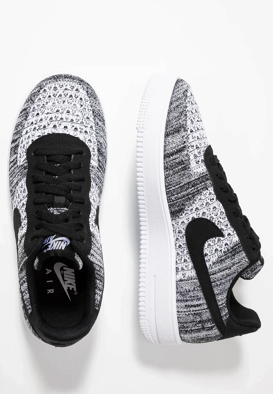 Фото № 2 с приближением к товару «‎AIR FORCE 1 FLYKNIT 2.0»