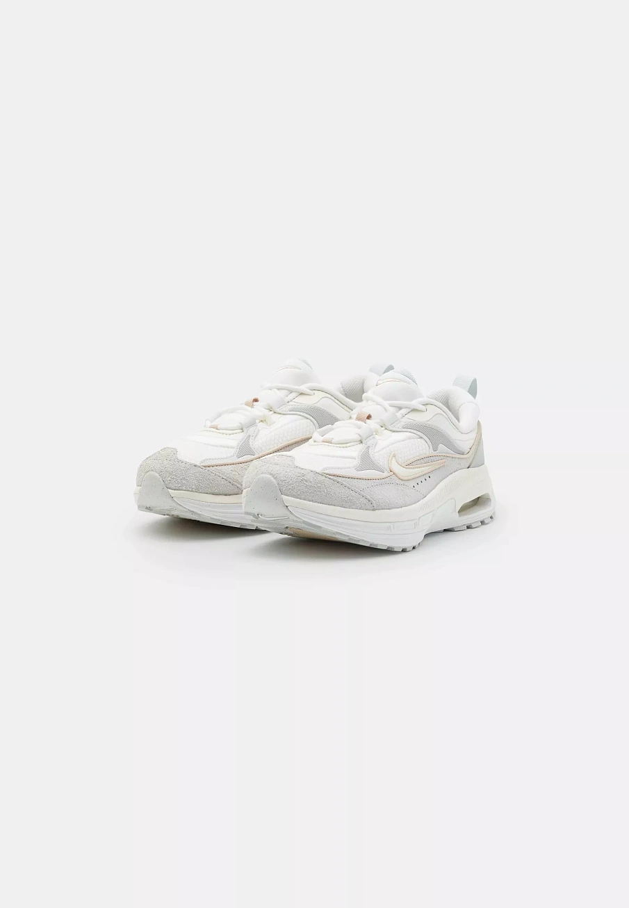 Фото № 2 с приближением к товару «‎AIR MAX BLISS LX UNISEX»