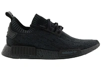 Фото № 1 с приближением к товару «‎adidas NMD R1 Friends and Family Pitch Black (Rimowa Set W/ Accessories)»