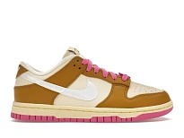 Фото № 1 с приближением к товару «‎Nike Dunk Low SE»