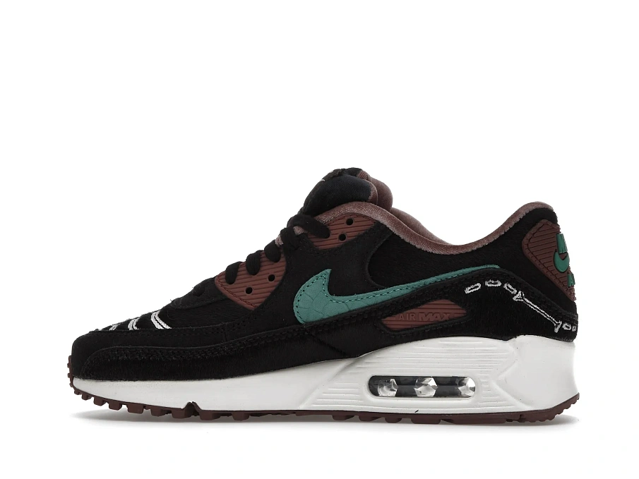 Фото № 5 с приближением к товару «‎Nike Air Max 90 Siempre Familia »