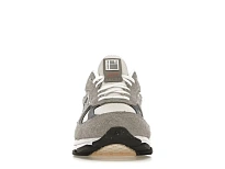 Фото № 2 с приближением к товару «‎New Balance 990v4»