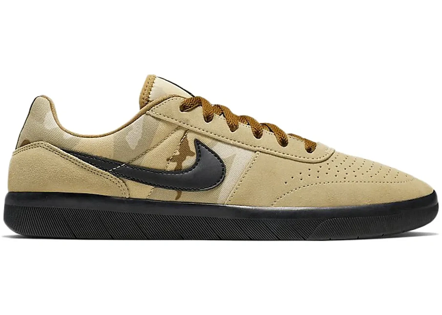 Фото № 1 с приближением к товару «‎Nike SB Team Classic Parachute Beige»