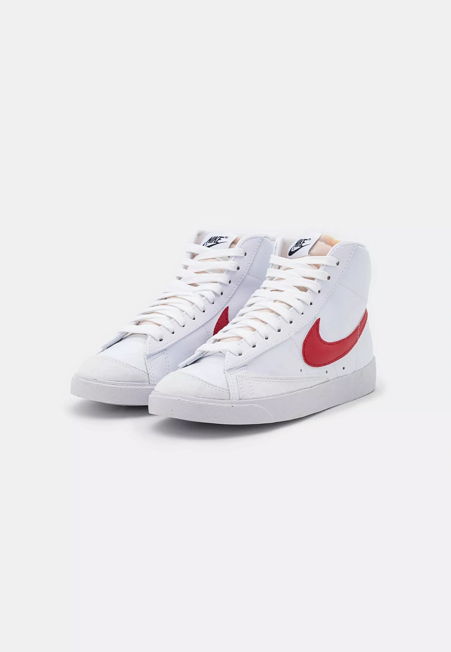 Фото № 3 с приближением к товару «‎BLAZER MID '77 NEXT NATURE»
