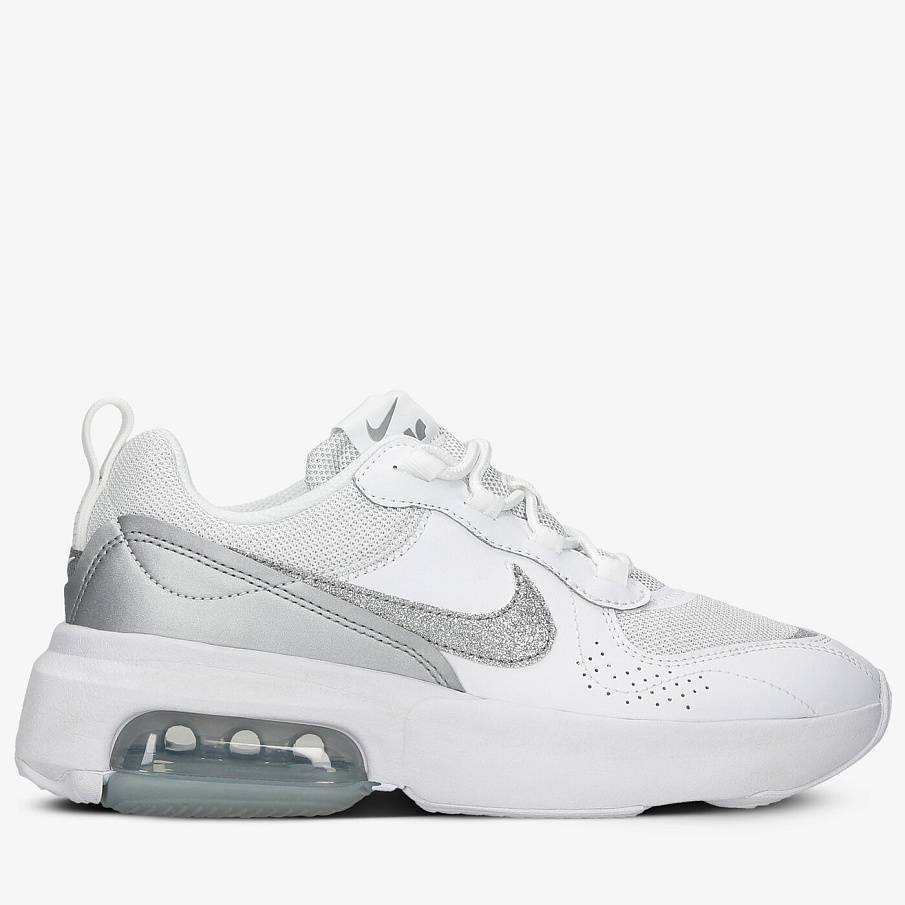 Фото № 1 с приближением к товару «‎Nike Wmns Air Max Verona»