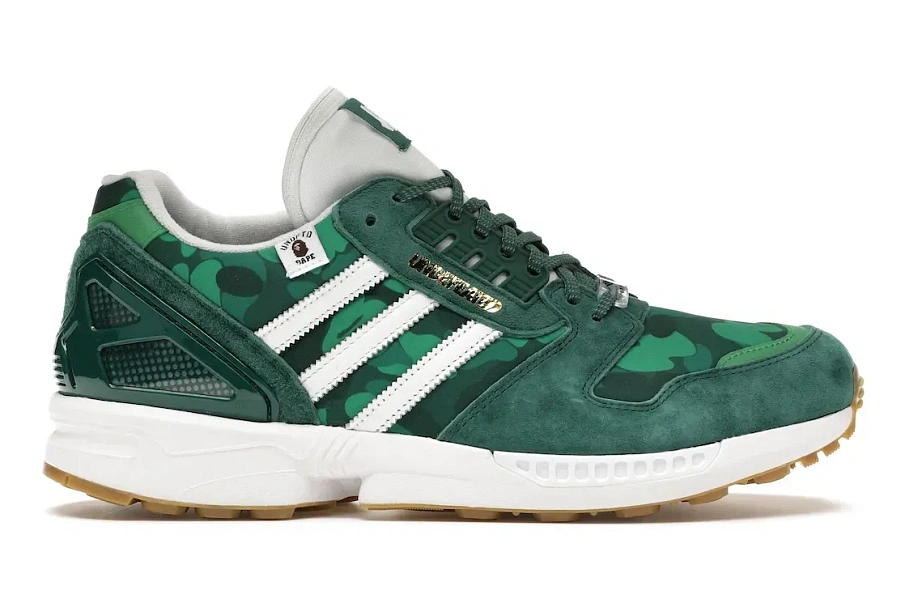 Фото № 1 с приближением к товару «‎adidas ZX 8000 Bape Undefeated Green»