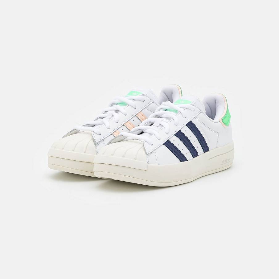 Фото № 3 с приближением к товару «‎Adidas Superstar Ayoon »