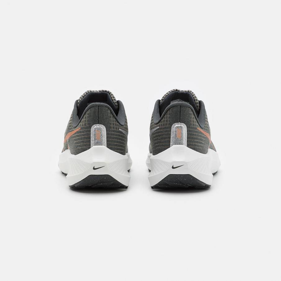 Фото № 3 с приближением к товару «‎Nike Air Zoom Pegasus 39»