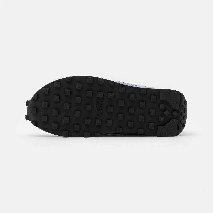 Фото № 5 с приближением к товару «‎Nike Dbreak Type Se Gel »