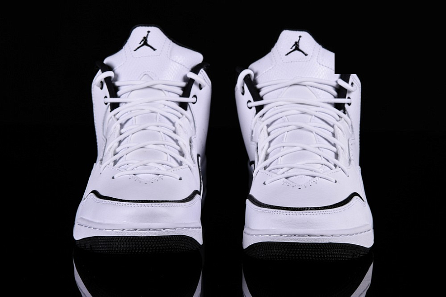 Фото № 2 с приближением к товару «‎Nike Air Jordan Courtside 23 »