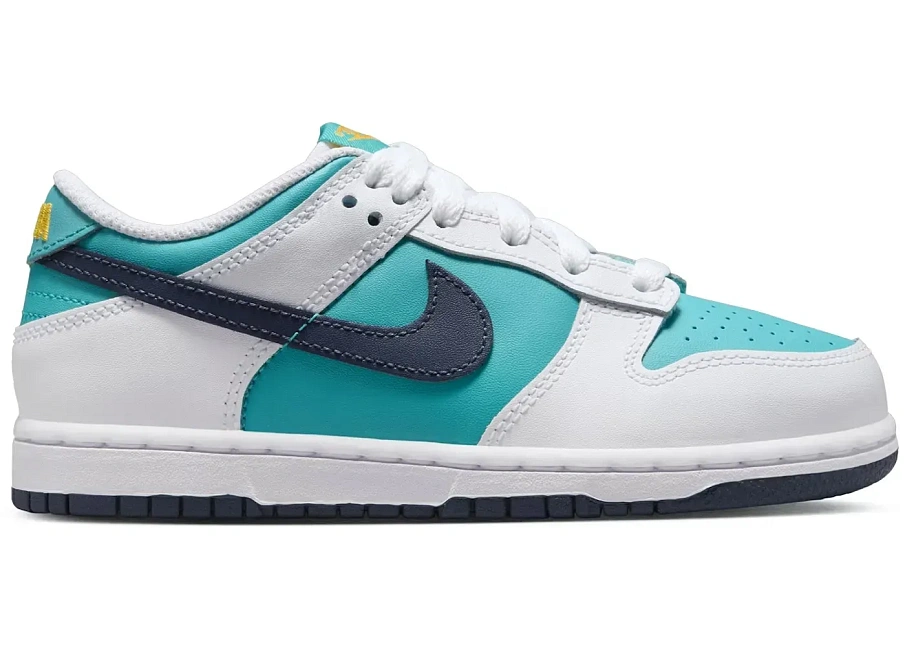 Фото № 1 с приближением к товару «‎Nike Dunk Low»