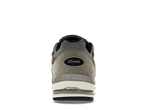 Фото № 4 с приближением к товару «‎New Balance 991»
