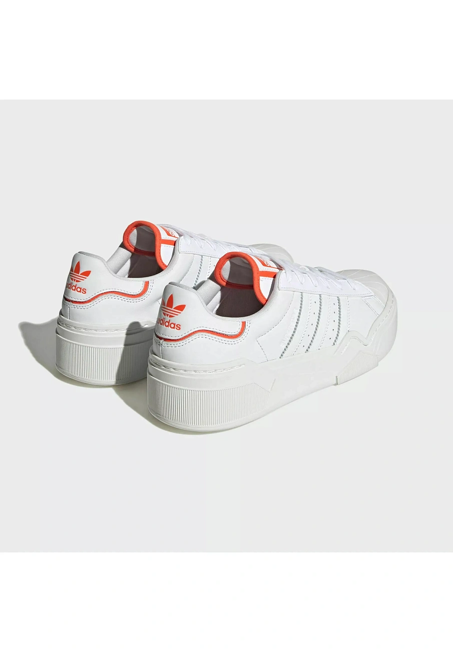 Фото № 2 с приближением к товару «‎SUPERSTAR HER ICONS BBALL W»