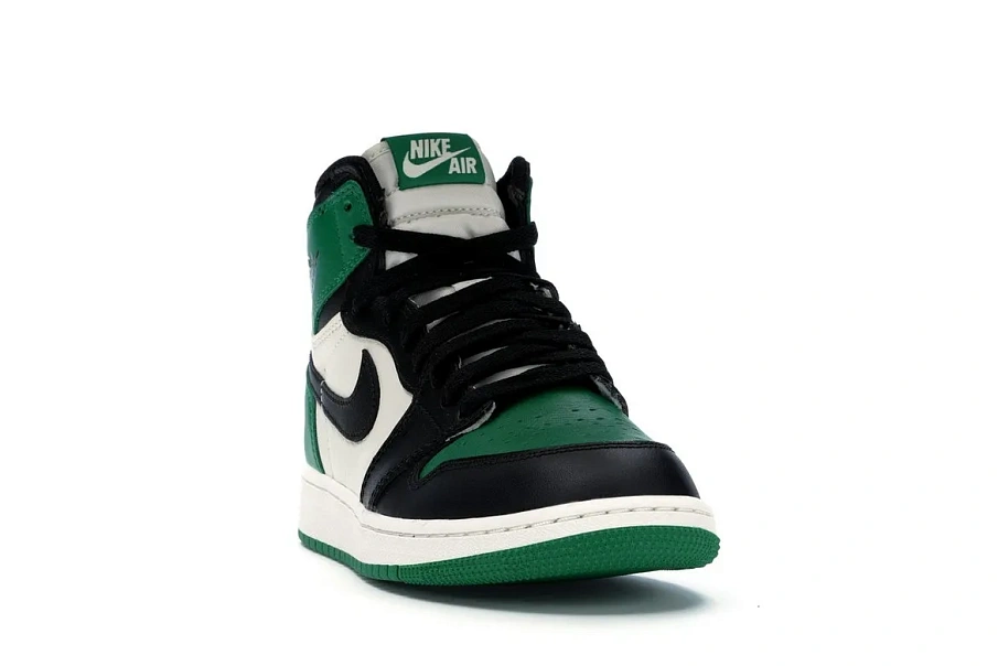 Фото № 4 с приближением к товару «‎Jordan 1 Retro High Pine Green »