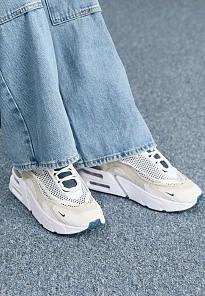 Фото № 2 с приближением к товару «‎AIR MAX FURYOSA»