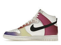 Фото № 3 с приближением к товару «‎Nike Dunk High Multi-Color Gradient »