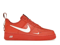 Фото № 1 с приближением к товару «‎Nike Air Force 1 Low Utility Team Orange»