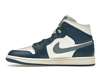 Фото № 3 с приближением к товару «‎Jordan 1 Mid French Blue »