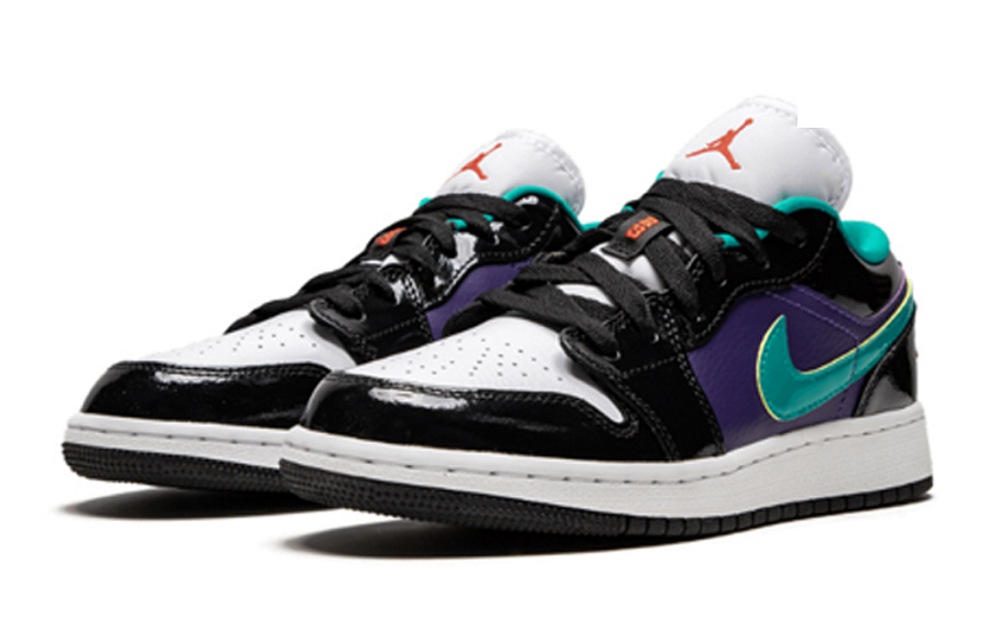 Фото № 3 с приближением к товару «‎Jordan 1 Low Black Court Purple Turbo Green (GS) BlackWhiteCourt PurpleTurbo Green»