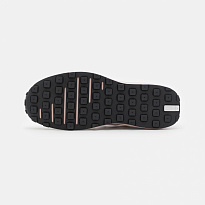Фото № 4 с приближением к товару «‎Nike Waffle One »