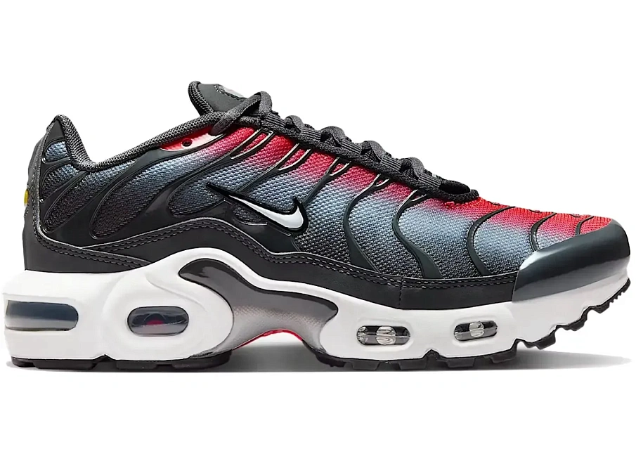 Фото № 1 с приближением к товару «‎Nike Air Max Plus»