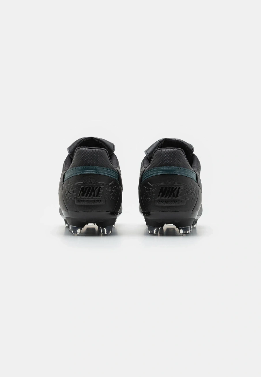 Фото № 3 с приближением к товару «‎THE NIKE PREMIER III FG»